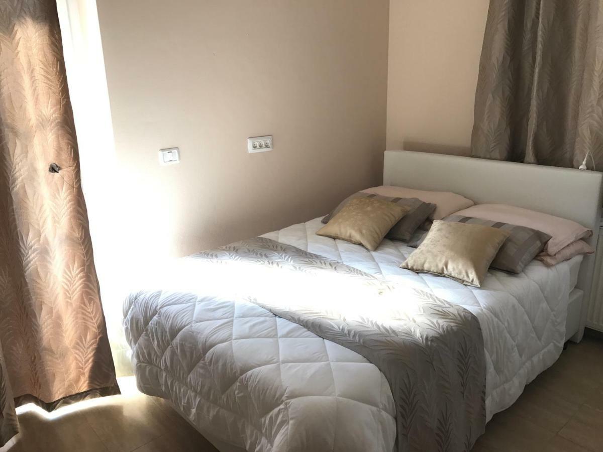 Linden Garden Apartment Postojna Luaran gambar